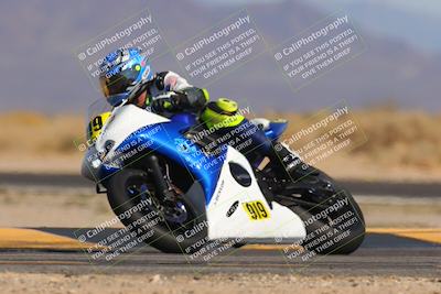 media/Mar-22-2025-CVMA (Sat) [[462c0ffedb]]/Race 13-Amateur Supersport Middleweight/